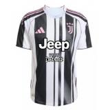 Juventus 1a Equipación 2025/26 - Authentic